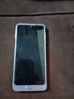 aquos r2