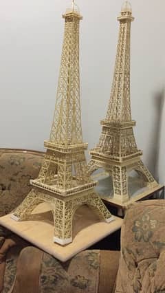 Handmade Matchstick Eiffel Tower – Detailed Scale Model, Unique Art