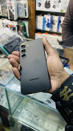 SAMSUNG