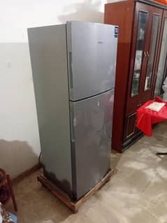 Haier ka Fridge (10 by 10 condition)