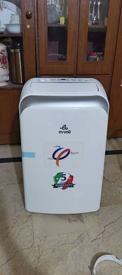 Portable AC for sale in imculate condition