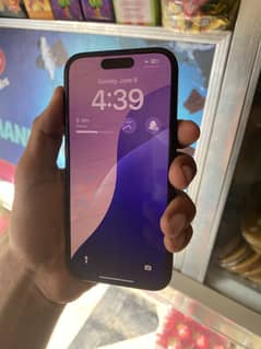 iPhone 15jv 128gb condition 10/10 Bh 94 cycle count 228