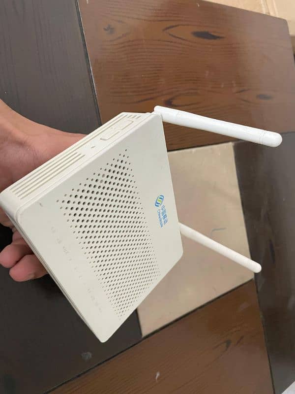 HS8545M5 GPON ONU IMPORT 1