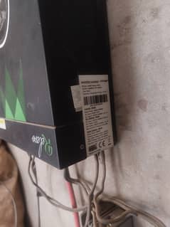Crown micro 3kw revolvo inverter