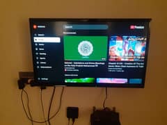 Panasonic LCD TV 32 Inches