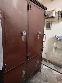 Iron double door wardrobe/Almari