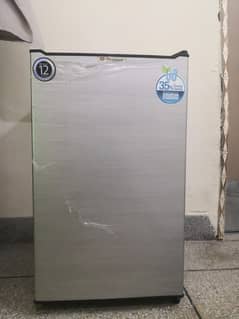 Dawlance mini Room Fridge