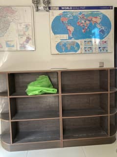 Cabinet shelf