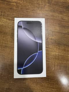 Apple iPhone 16 Pro Max MYW3LL BLACK FACTORY UNLCOCKED APPLE BAG USA