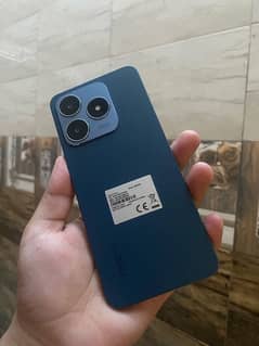 Realme C63 6/128 Gb