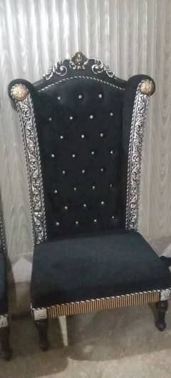 barand new chira for sal only six months uasd