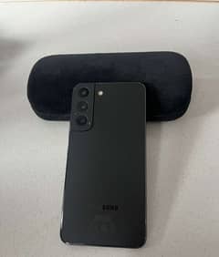 Samsung S22 8/256