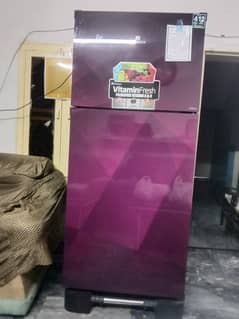 dawlance jambo full. size new with box led lights
