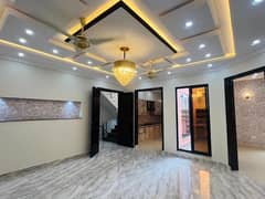 10 Marla Upper Portion Available In Lake City Meadows
