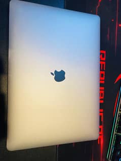 MACBOOK PRO 2019