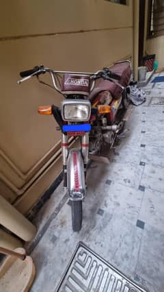 Sa 70 bike in very good condition