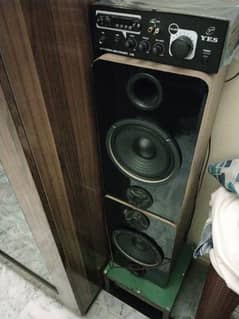 new 2 woofer speaker 1 amplifier