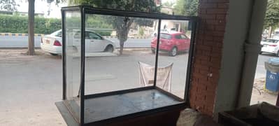 mirror frame for the food