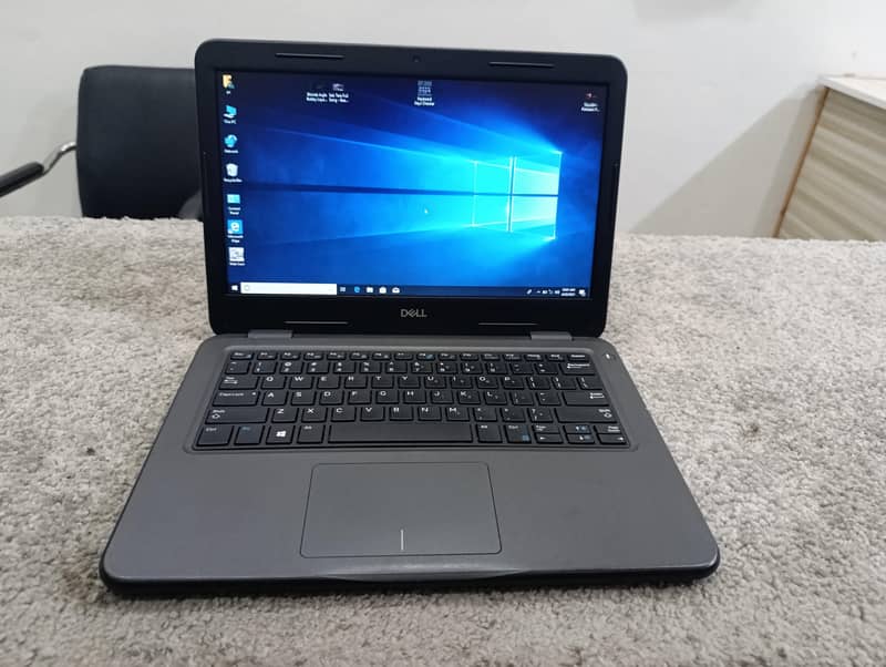 Dell latitude 3300 i3 7th gen with DDR4 8bGB RAM With Ddr4 8 GB RAM 1