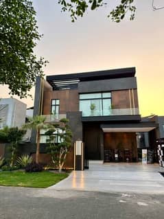 Top City 10 Marla House For Sale