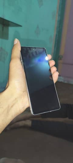 pixel 7 pta aprvd  8/128 urgent sale