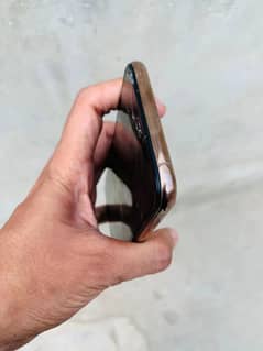 iPhone xs 64gb factory unlock sale and exchange possible.