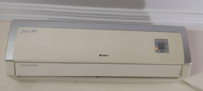 Gree 1 Ton Split AC GS-12CZ8A