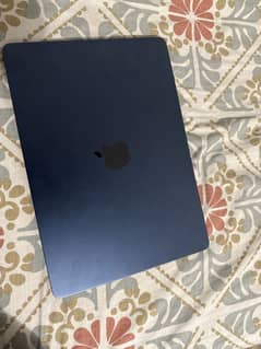 MacBook Air M2 2022