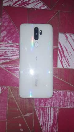 Oppo a52020 used but in good condition