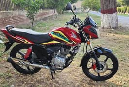 CB 125F .  Price is final