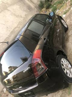Suzuki Swift DX 1.3 (2015)