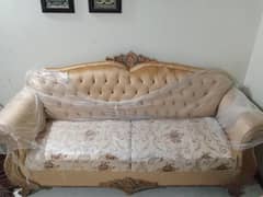 7 seater sofa set  crown style