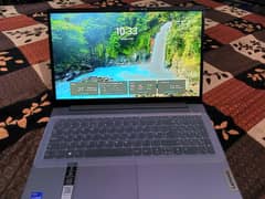 Lenovo IdeaPad slim 3/i7-13gen/13620H/2024 version in Warranty.