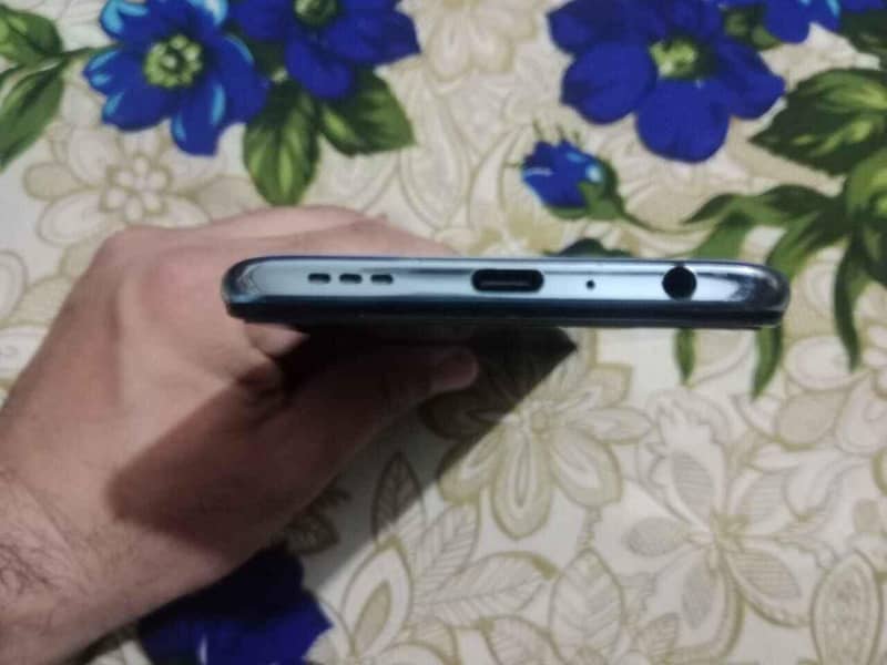OPPO F15 Neat and Clean. Condition 10/10 4