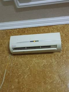 Dawlance AC not inverter sada ac good condition urgent sale