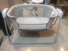 Mastela Bassinet full options like new