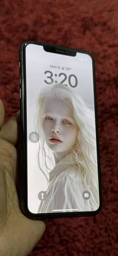 iPhone 11 pro max 512gb factory unlock