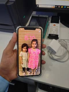 iphone xs max factory unlock urgent sale