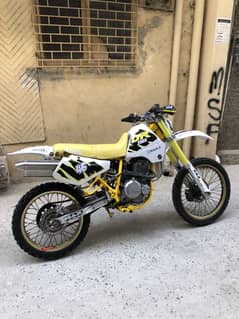 Suzuki Dr 250 trail bike 250cc