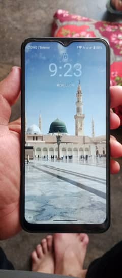 Realme c33