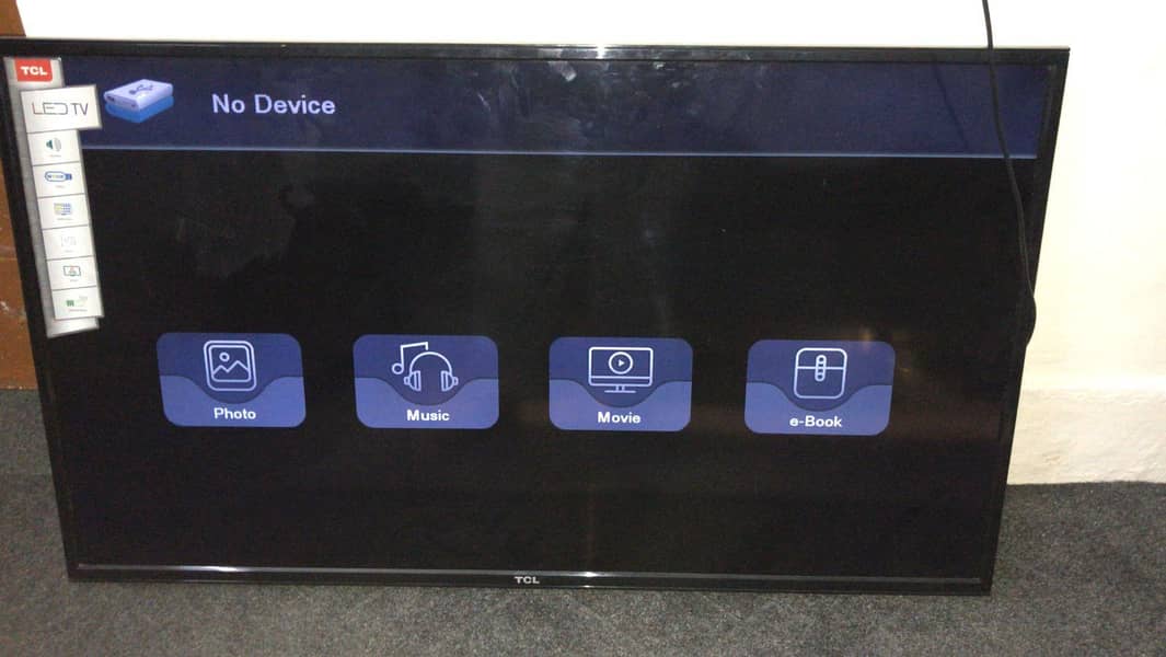 Tcl original led 40" Simple led Used in home Good condition (only call 0