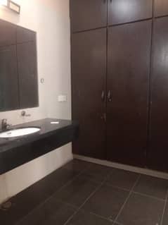 500 Yrd Portion for rent 3 Bedroom