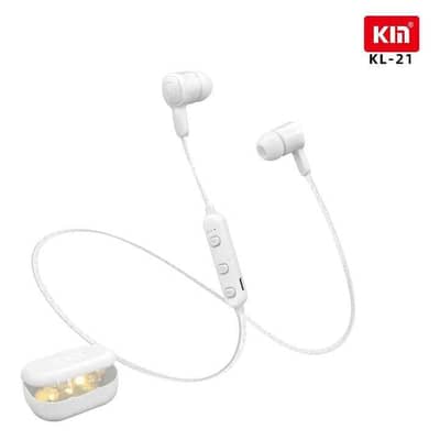 Bluetooth headphones brand new.  gift from Dubai