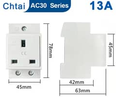 Din rail mounted socket