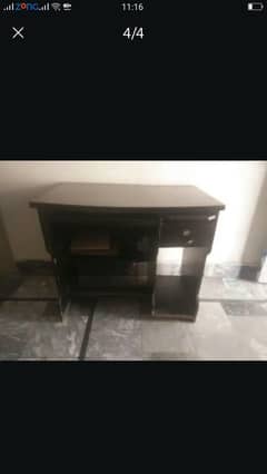 Computer Table