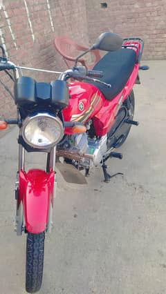 YB 125Z