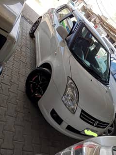 Suzuki swift DLX Navigation 2018 model