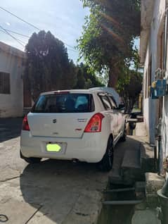 Suzuki swift DLX Navigation 2018