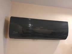 Haier Inverter 1.0 Ton AC (Black)