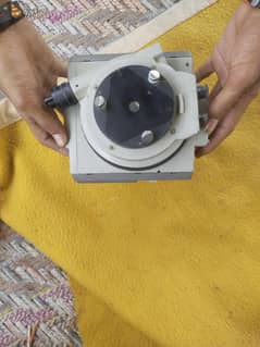 03068156906